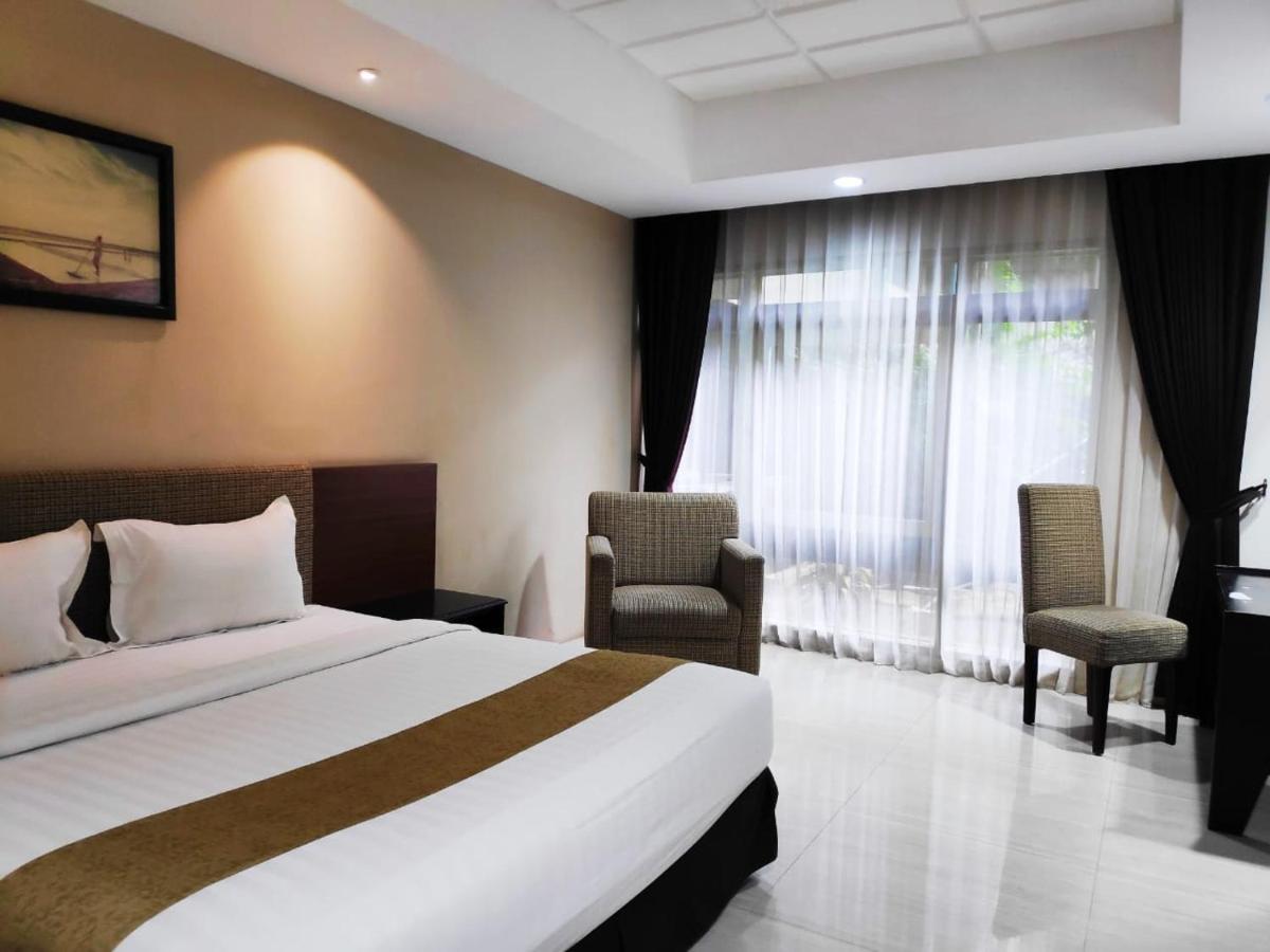 סוראבאיה New Grand Park Hotel מראה חיצוני תמונה